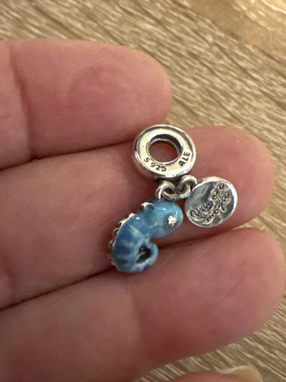Pandora Light Blue Enamel Chameleon Charm with Logo Disc - Picture 5 of 5